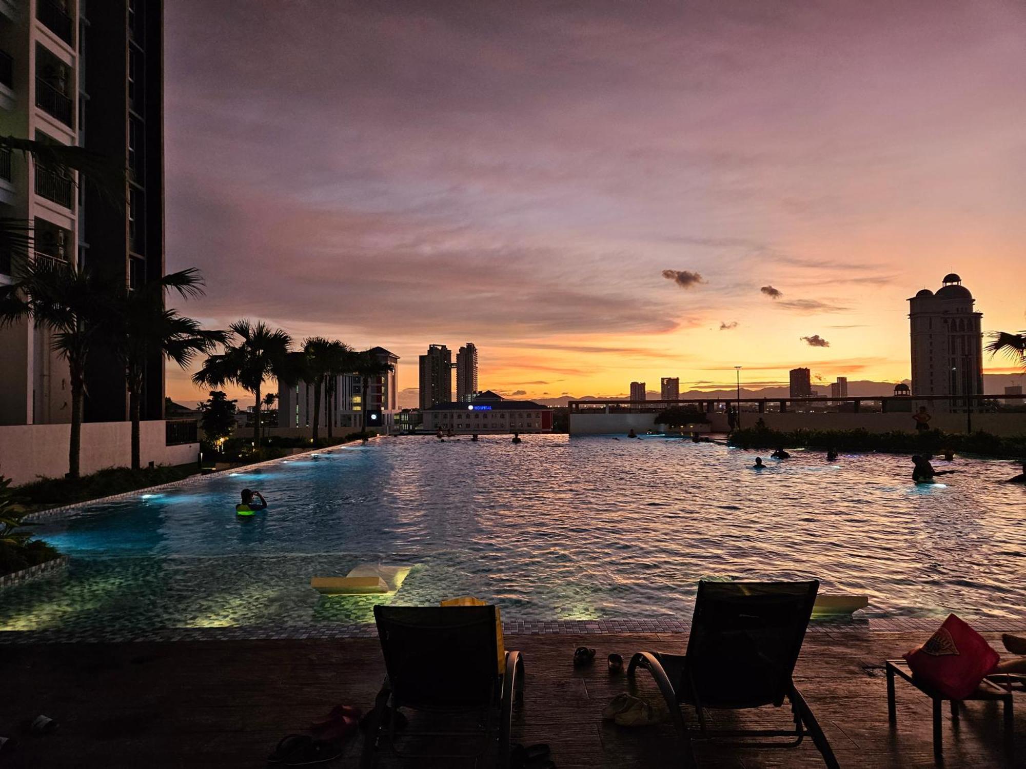 Metropol Serviced Apartment At Bukit Mertajam, Pulau Pinang Exterior photo